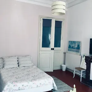 L Orangerie Chambres D Bed and breakfast Orange (Vaucluse)